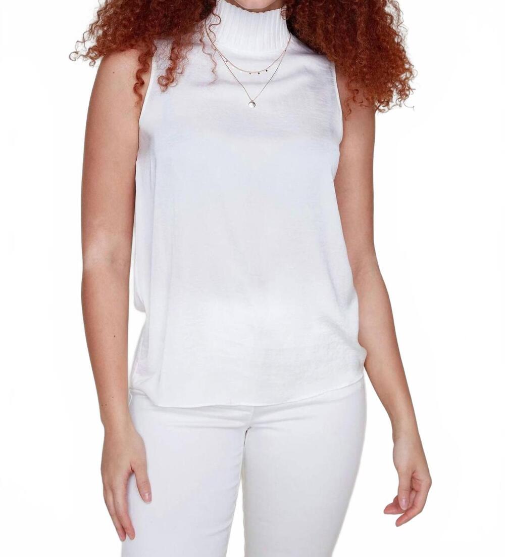 NEW RENUAR perfect shell top with mock neck in cream